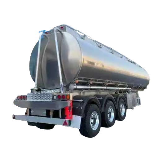 Fuel tanker semi-trailer, oil tanker